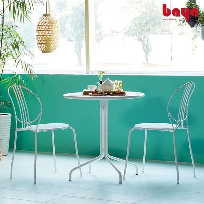 Selection of 3 most modern and sophisticated white dining chair models at BAYA